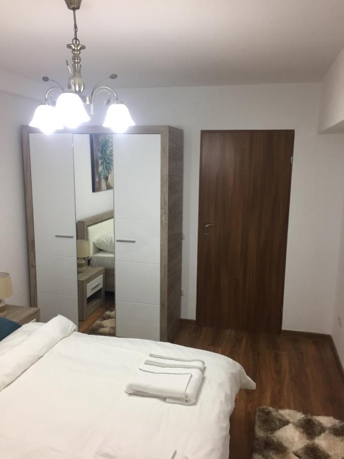 Roby Apartament Bucharest Exterior photo