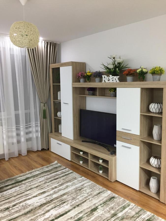 Roby Apartament Bucharest Exterior photo
