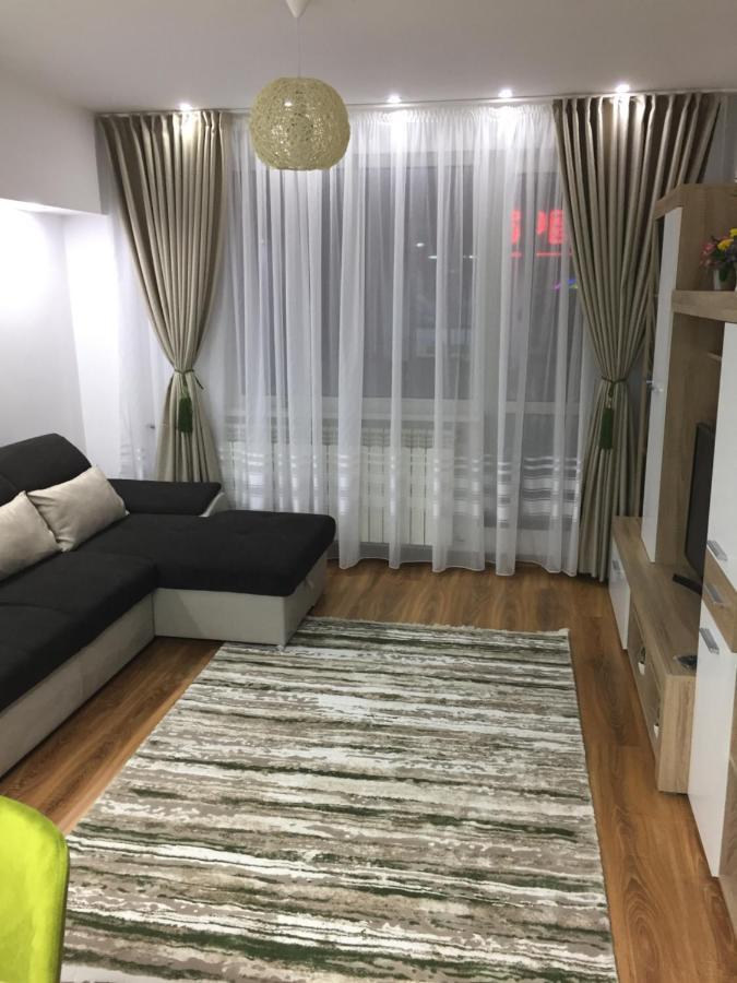 Roby Apartament Bucharest Exterior photo
